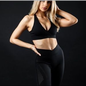 NWT. Alphalete surface laser cut wrap bra